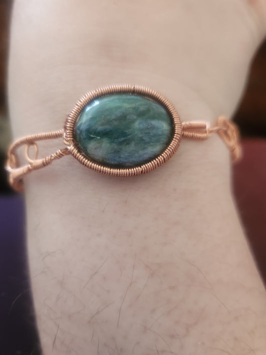 Fuchsite in Copper bracelet
