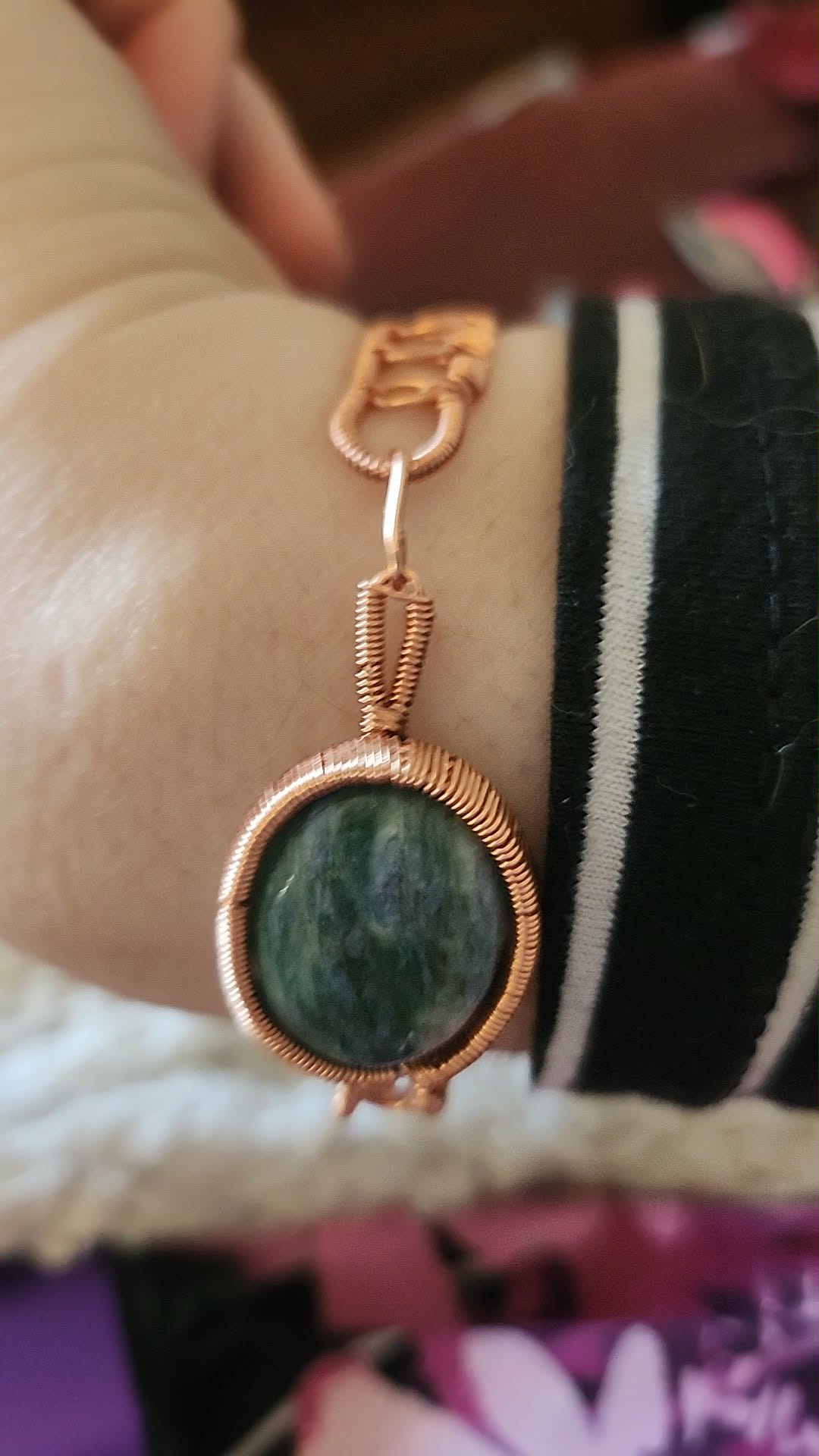 Fuchsite in Copper bracelet